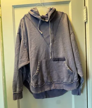 Urban Outfitters sweatshirt thumbnail 1