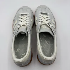 adidas Handball Spezial Womens Grey Wonder Silver Gum Sports Sneaker IF6491 Sz 9 thumbnail 6
