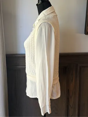 Women's Cream Cable Knit V-Neck Sweater Vest top medium thumbnail 2