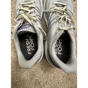 New Balance Womens 860v12 Running Shoe Size 10 Fresh Foam thumbnail 12