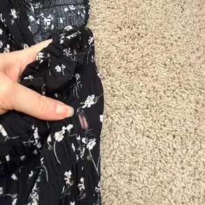 Lulus Sleeveless Black Floral Smocked Mini Dress thumbnail 4