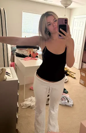 Grey Brandy Melville Sweatpants thumbnail 1