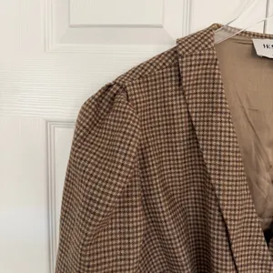 JessaKae x The Fox Group Houndstooth Wrap Dress Coat Puff Sleeve thumbnail 3