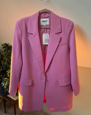 ASOS ONLY  Oversized Pink Blazer thumbnail 8