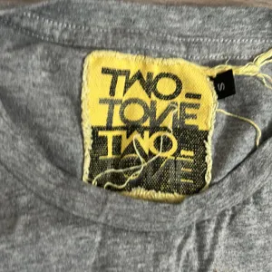 Two tone printed tshirt Gray thumbnail 2