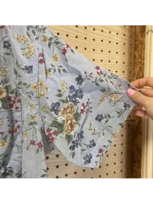 Vintage Blue Floral 90s collared button down short sleeve shirt y2k thumbnail 3