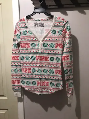 PINK Victoria’s Secret Christmas Shirt thumbnail 2