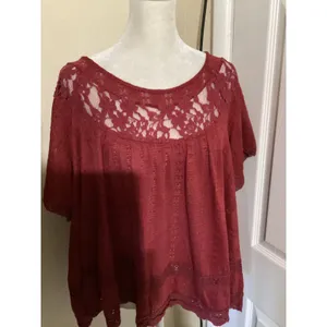 Free People Burgundy Red Lace Inset Open Knit Boho Blouse Top Womens Medium thumbnail 2