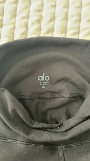 Alo Yoga Black and Grey Leggings High Waist size xs thumbnail 3