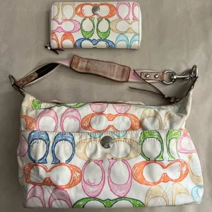 👜 COACH Scribble Signature Multicolor Shoulder Bag & Wallet Set thumbnail 1