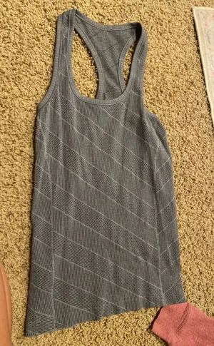 Lululemon Grey Tank Top thumbnail 1
