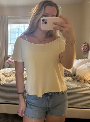 Brandy Melville Top thumbnail 1