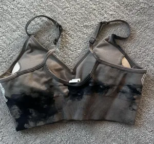 Darc sport sports bra thumbnail 2