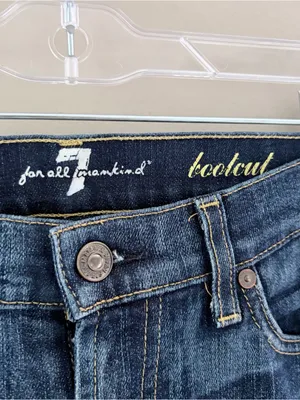 7 For All Mankind Bootcut Jeans Size 29 Dark Wash Stretch Denim thumbnail 3
