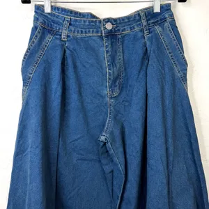 Boutique NWOT Ultra High Rise Extreme Wide Leg Flowy Boho Chic Jeans Medium thumbnail 4