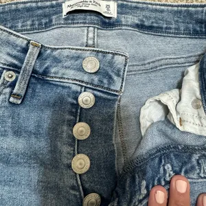 Abercrombie & Fitch High Rise Light Blue Jeans thumbnail 5