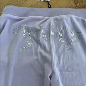 Juicy Couture - Velour & Rhinestone Hooded Top & Pants in Orchid Petal Purple thumbnail 9