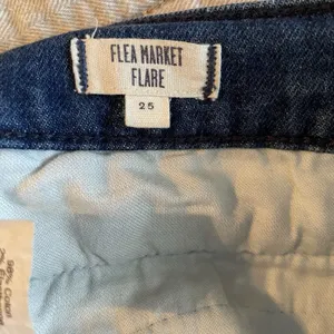 Madewell Jeans Women’s Flea‎ Market Flare Dark Wash Size 25x29 Western Cowgirl thumbnail 11