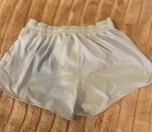Lululemon Hotty Hot Shorts 4” thumbnail 4