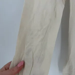 Lauren Ralph‎ Lauren Henley Top Women M Cream Roll Tab Sleeve Coastal Minimalist thumbnail 8