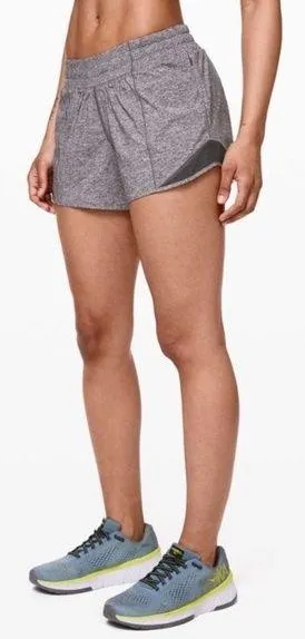 Lululemon Hotty Hot Short II Sz 6 tall Heather Lux thumbnail 1