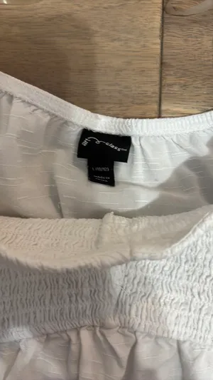 White Size XS thumbnail 3