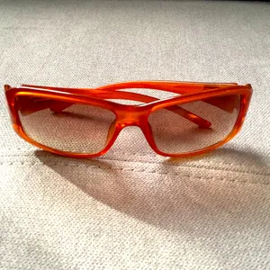 NICE GUCCI ladies sunglasses ☀️☀️ thumbnail 3
