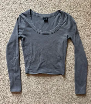PacSun Top thumbnail 1