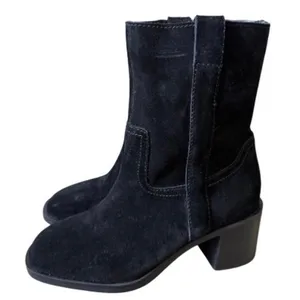 Steve Madden Romney Black Suede Square Toe Winter Ankle Boots Womens Size 6.5 thumbnail 1