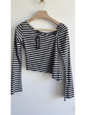 Motel Rocks Dalene Asymmetric Top Gray Black Stripe Long Sleeve Size S NWT thumbnail 2