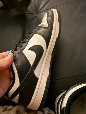 Nike Panda Dunks thumbnail 4