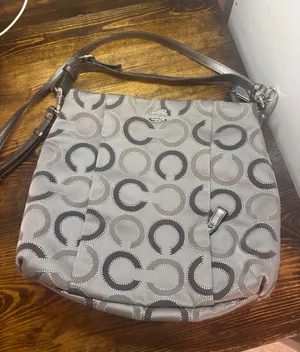 Coach‎ Gray Purse thumbnail 1