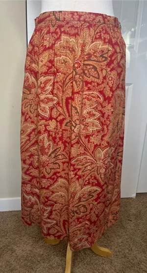 Vintage Y2K Laura Ashley Red Paisley Floral Maxi Skirt Womens Size 8 Bohemian thumbnail 1