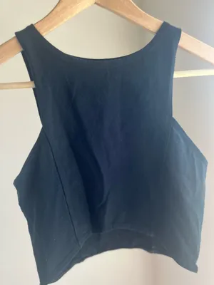 Crop Top Hollister thumbnail 4