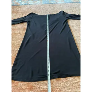 Vintage STILE BENETTON Black Women’s 3/4 Sleeve Italian Open Back Tunic Top M thumbnail 7