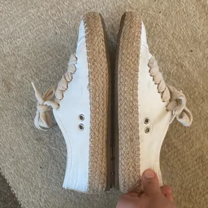 Womens coconut canvas shoes White Size 6 thumbnail 6