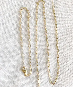 Gold Dainty Chain Link Bracelet thumbnail 5