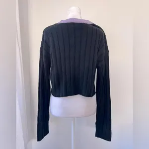 Sweet Rain Black & Lavender Striped Cropped V-Neck Pullover Sweater thumbnail 4