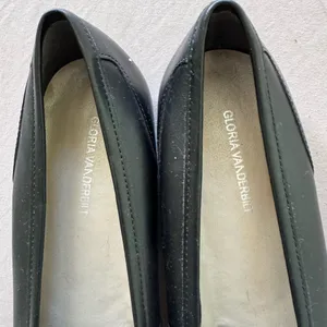 Vintage Gloria Vanderbilt Leather Square Toe Flats thumbnail 5