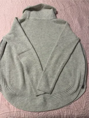 Vince Heathered Light Gray Ribbed Cowl Neck Sweater thumbnail 7