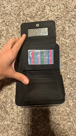 Kate Spade Wallet thumbnail 5