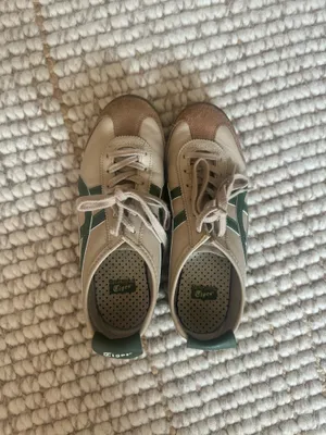 ASICS Onitsuka Tiger Sneakers Size 7 thumbnail 2