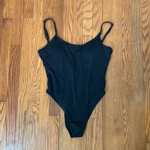 Andie The Laguna One Piece Swimsuit Black size M NWT‎ thumbnail 4