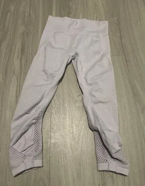 Old Navy Light Lavender Athletic Leggings with Mesh Panels thumbnail 1