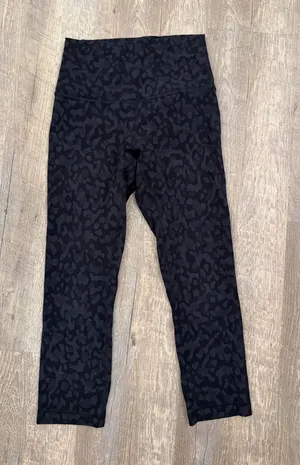 Lululemon Leggings 25" Align thumbnail 1