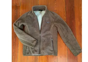 Patagonia Women’s Synchilla Fleece Jacket Brown Sherpa Full Zip Size M Vintage thumbnail 6