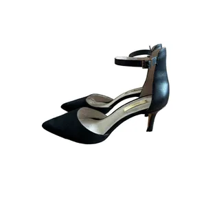 Louise Et Cie‎ black suede kitten heels sz 7 thumbnail 2