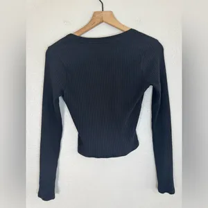Reformation Billie Knit Top Ribbed Cropped Black Long Sleeve Medium $98 thumbnail 13