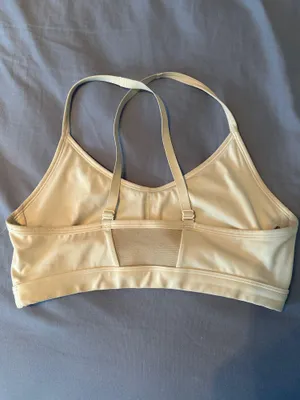 Gymshark Sports Bra thumbnail 2