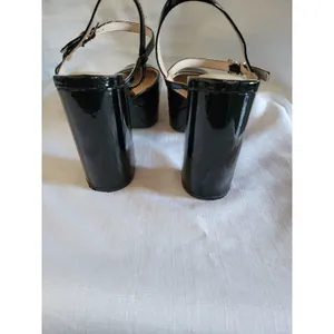 Bebe Women’s Chunky High Heel Shiney Black Ankle Strap Sz 8 Gold Buckle thumbnail 4